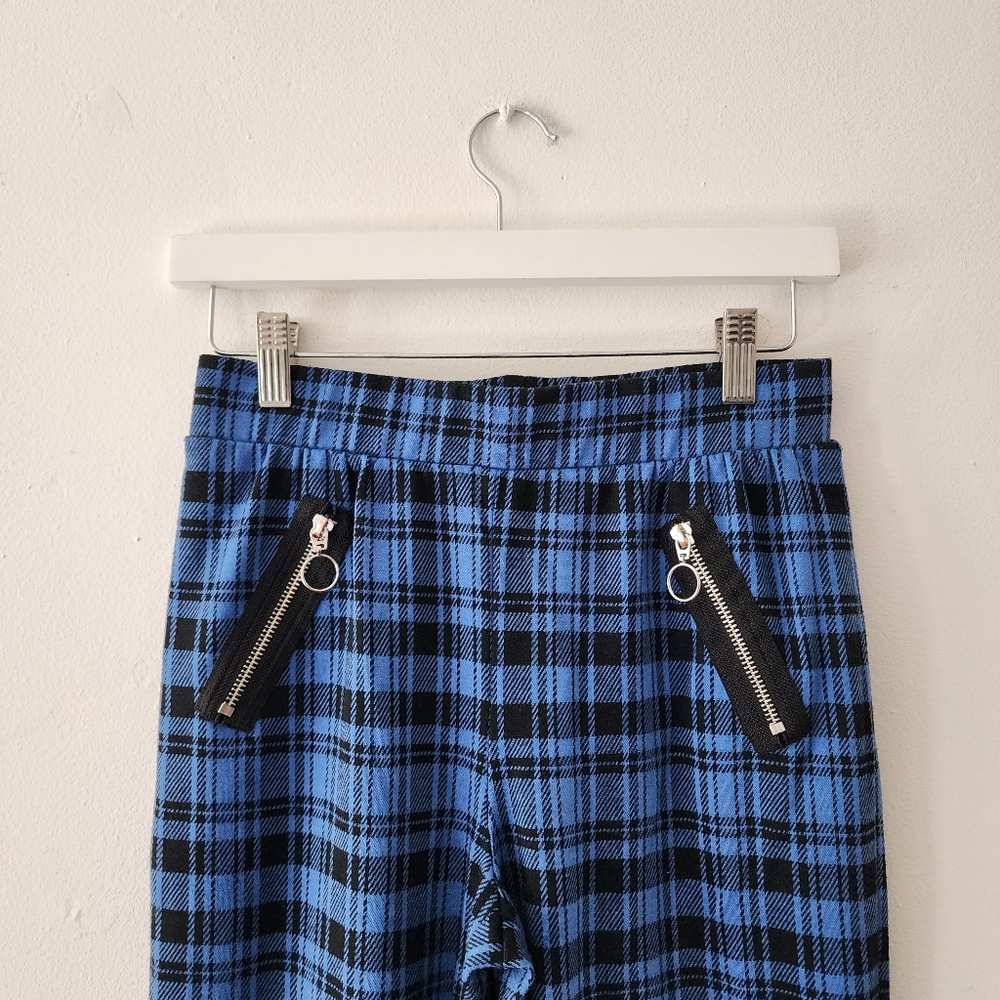 Wild Fable | Blue Plaid Gaucho Style Pants With Zipper Detail